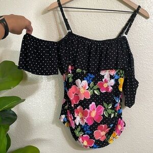 St. John’s Bay mix print cold shoulder tankini